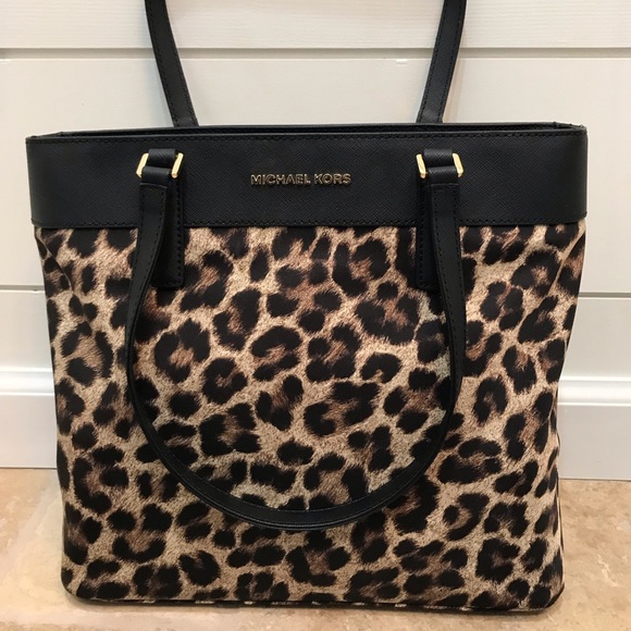 michael kors leopard tote
